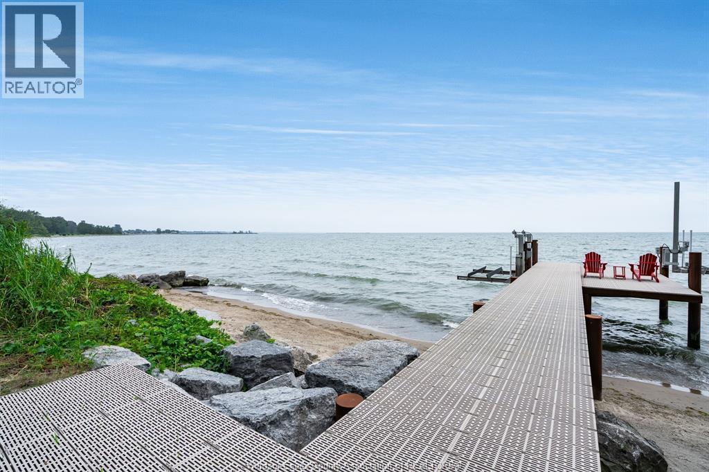 24 Bayshore, Leamington, ON - Outdoor With Body Of Water With View