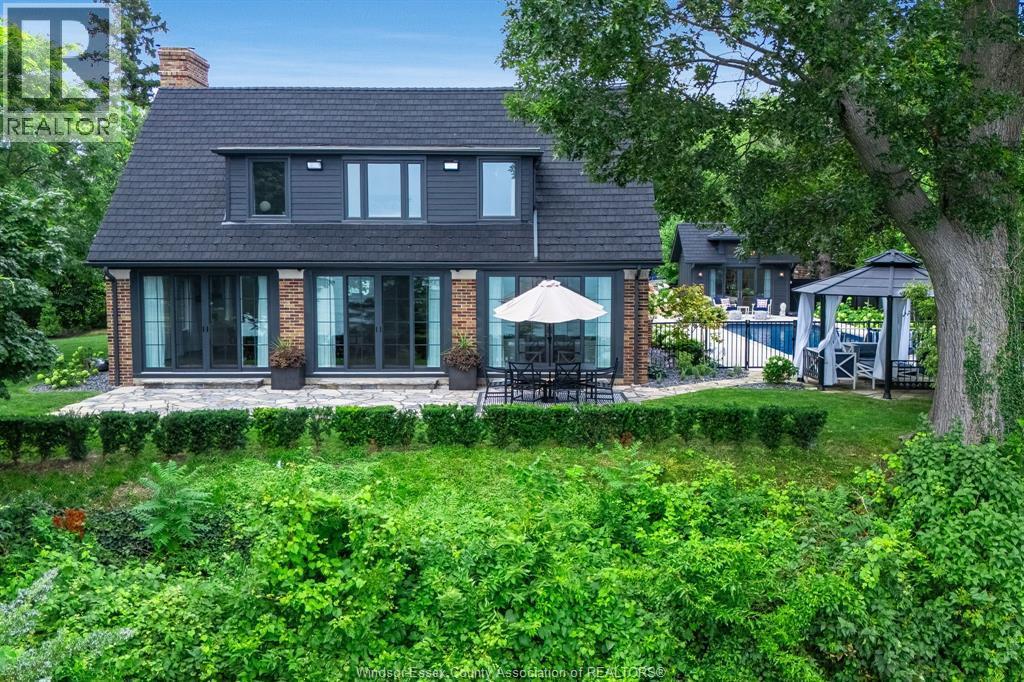 24 Bayshore, Leamington, ON - Outdoor