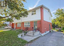 34 NORTHLIN PARK ROAD Kawartha Lakes (Lindsay), ON K9V 4P3