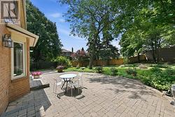 Idyllic Setting for Outdoor Dining & Entertaining - 