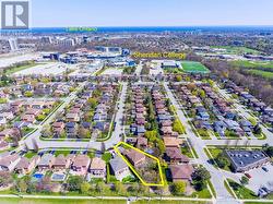Aerial View of the Surrounding Neighbourhood! - 