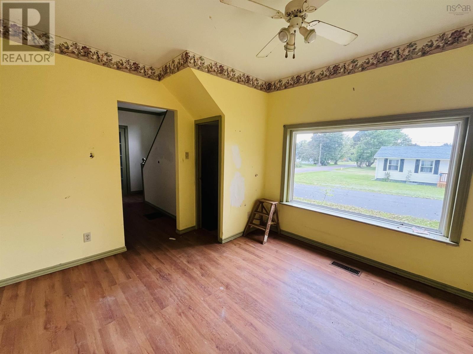 26 Fairview Avenue, Amherst, NS - Indoor Photo Showing Other Room