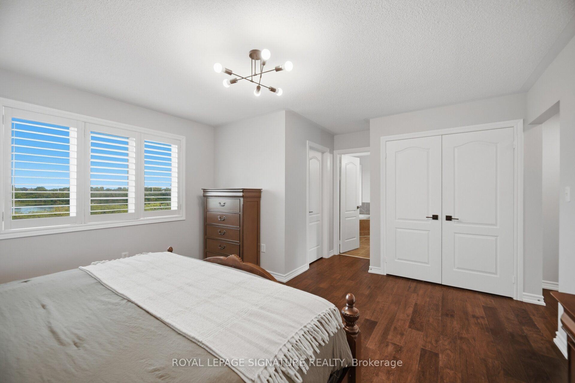 3059 Ferguson Drive, Burlington, ON - Indoor Photo Showing Bedroom