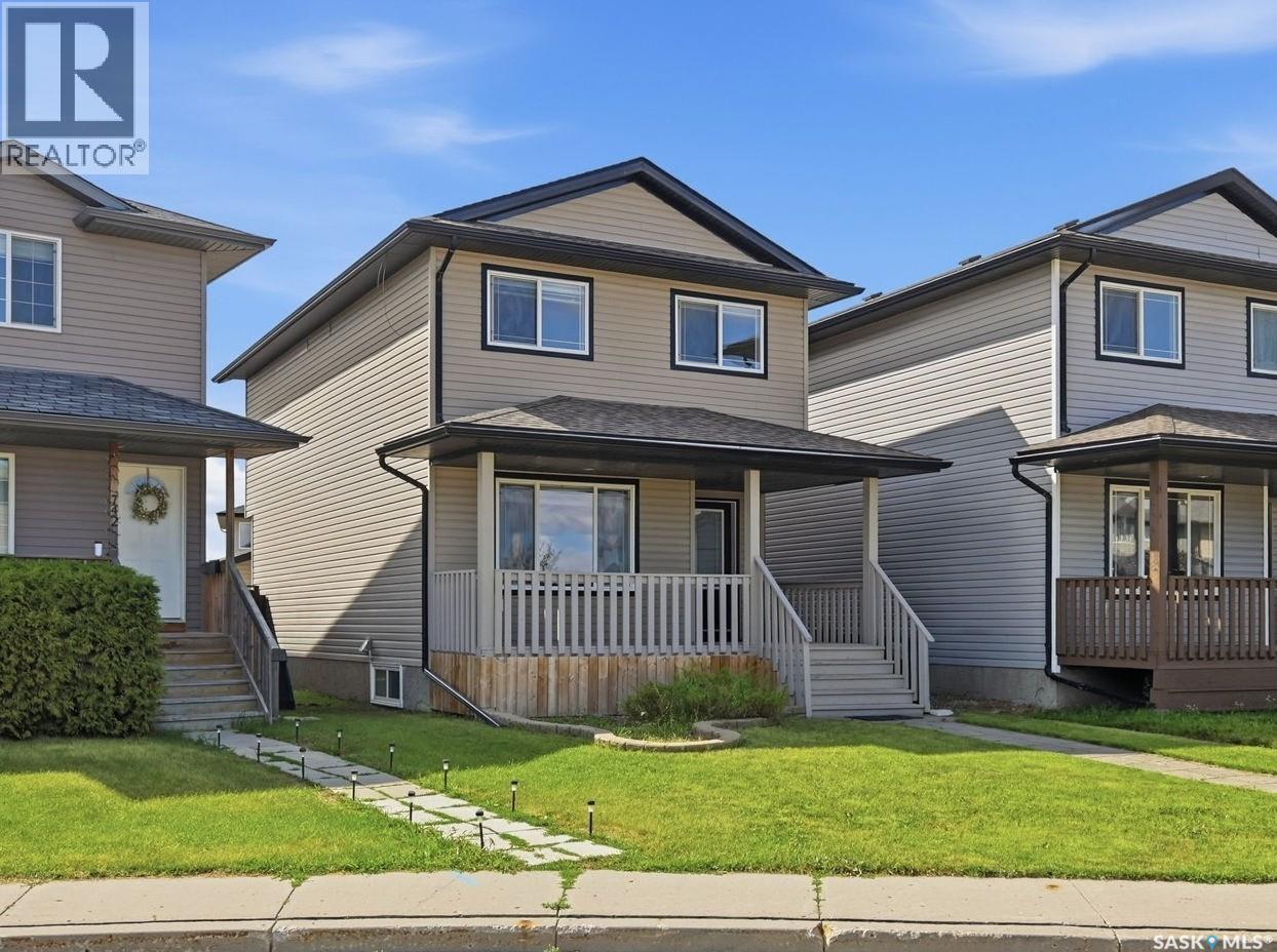 738 Lamarsh Lane, Saskatoon, SK - Outdoor With Deck Patio Veranda