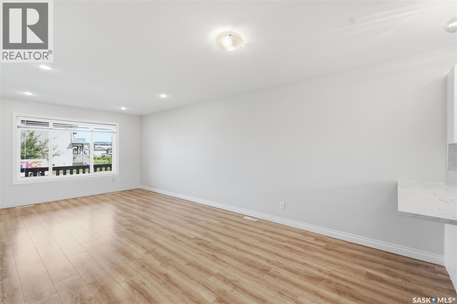 738 Lamarsh Lane, Saskatoon, SK - Indoor