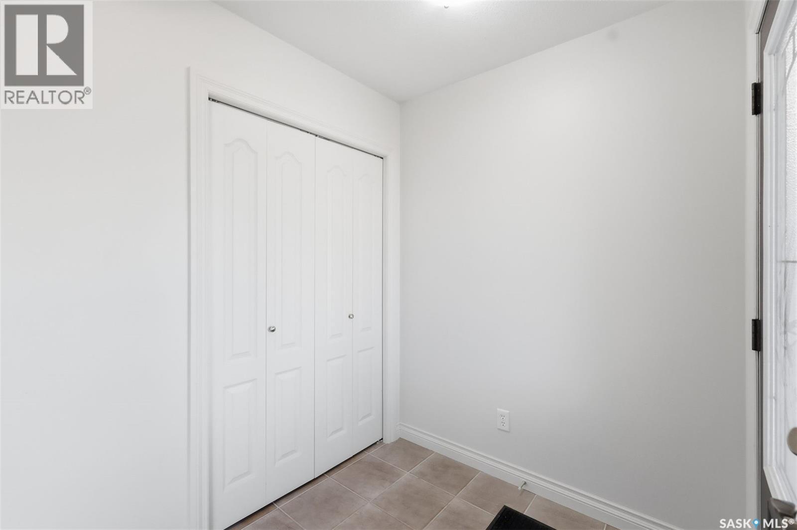 738 Lamarsh Lane, Saskatoon, SK - Indoor Photo Showing Other Room