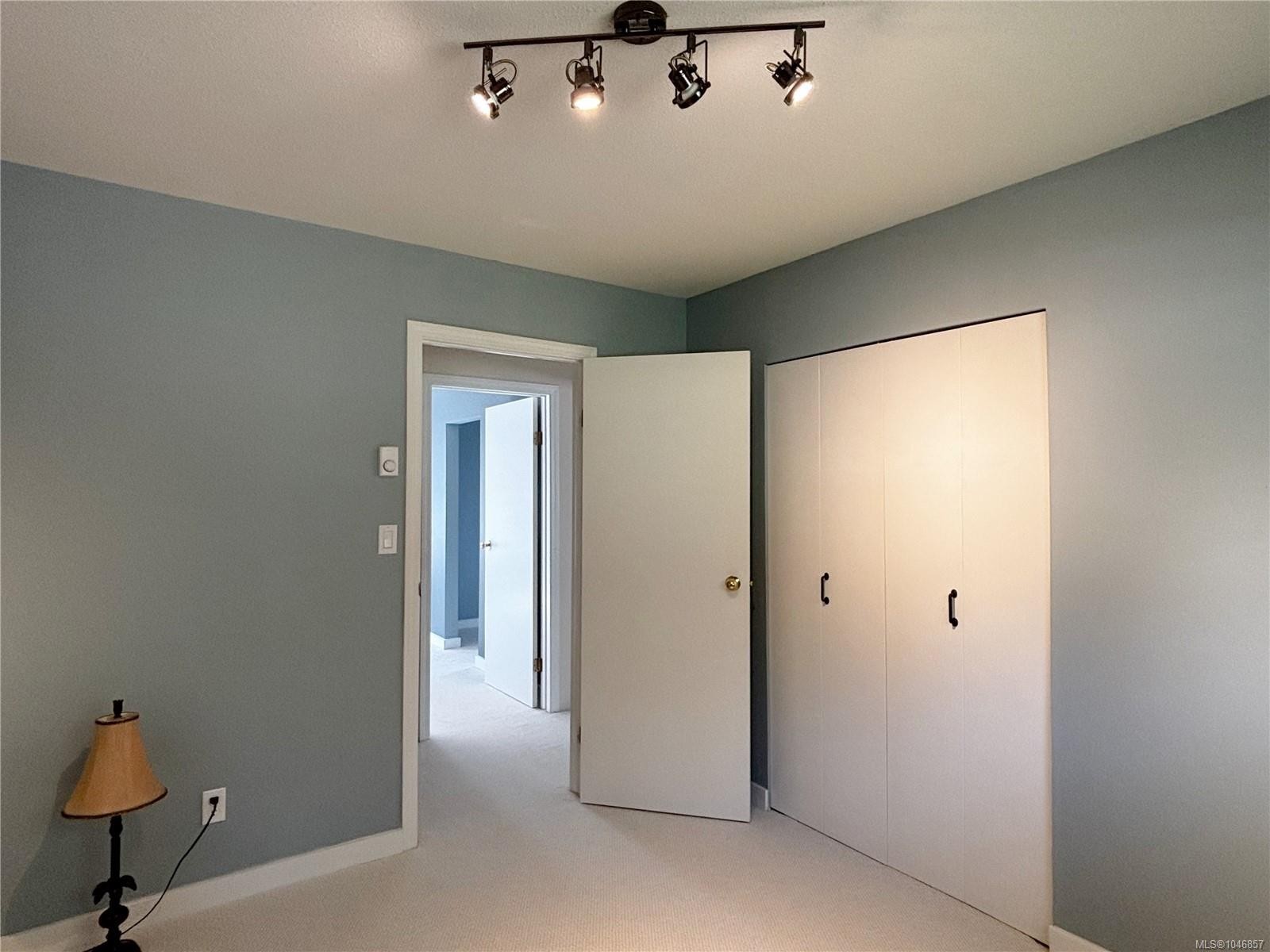 492 Cedar Cres, Gold River, BC