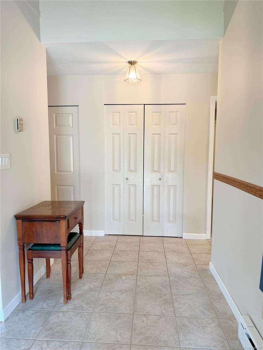 492 Cedar Cres, Gold River, BC