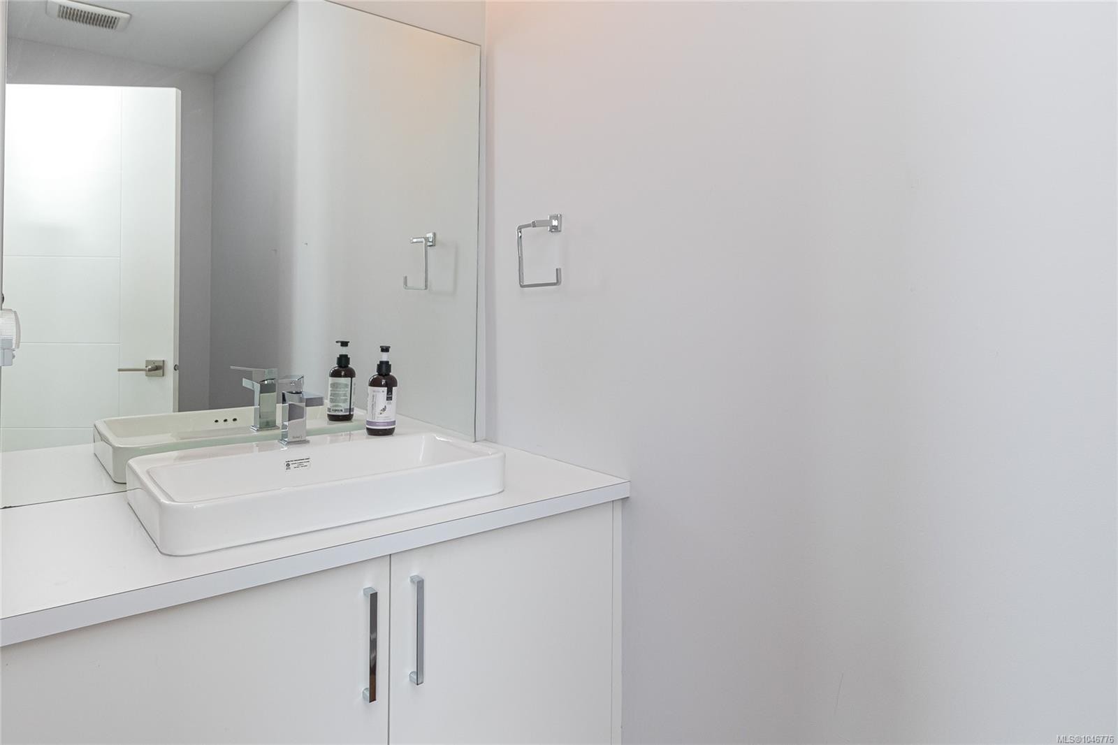 259 Bellamy Link, Langford, BC - Indoor Photo Showing Bathroom