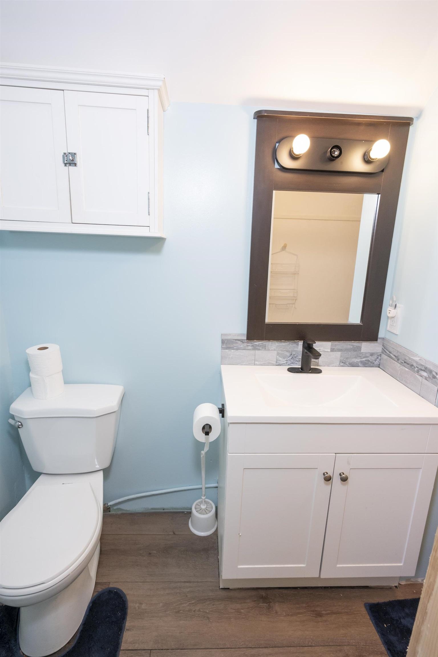 73 Empress Ave N, Thunder Bay, ON - Indoor Photo Showing Bathroom