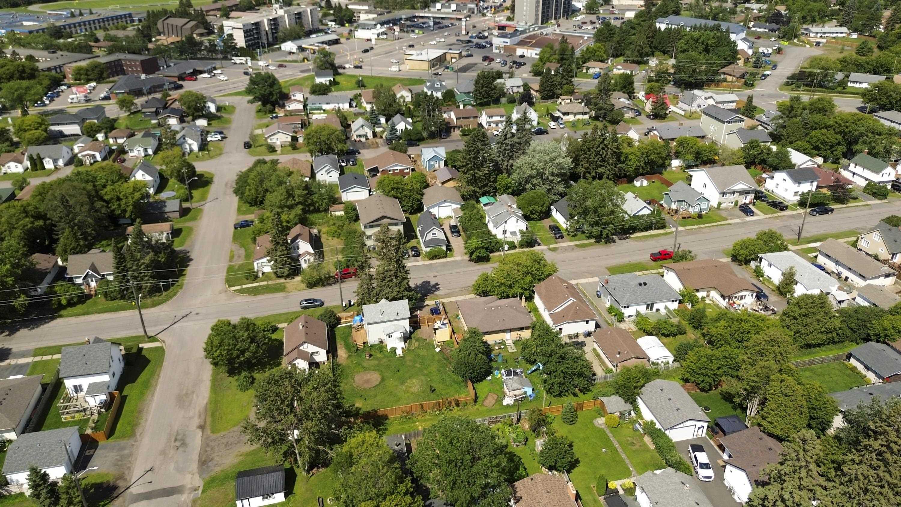 73 Empress Ave N, Thunder Bay, ON - Outdoor With View
