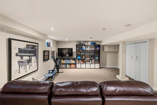 497 Brock St, Winnipeg, MB - Indoor