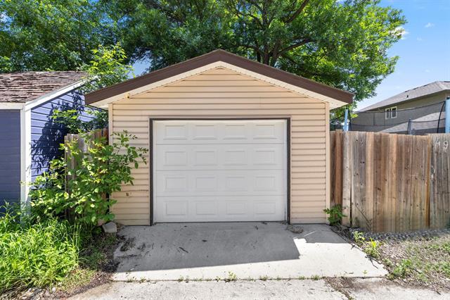 497 Brock St, Winnipeg, MB - Outdoor With Exterior
