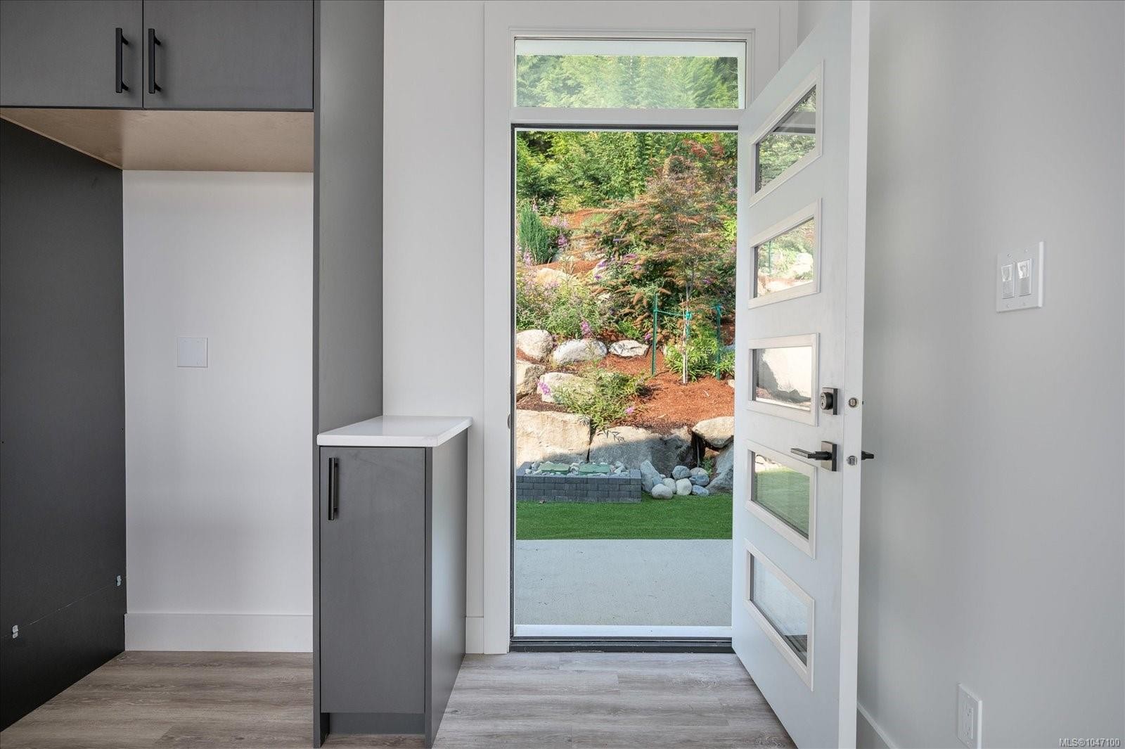 908 Craig Rd, Ladysmith, BC