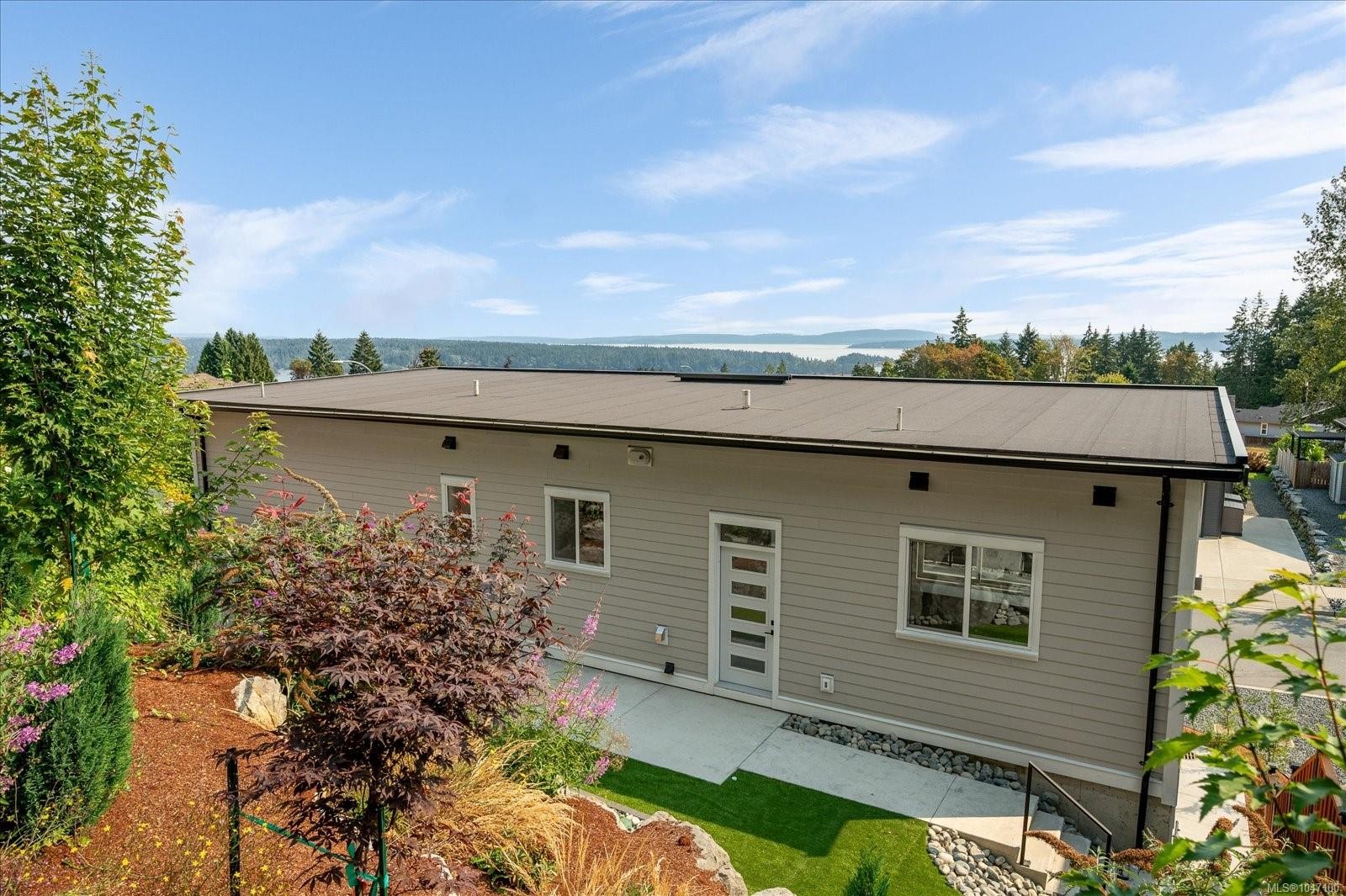 908 Craig Rd, Ladysmith, BC