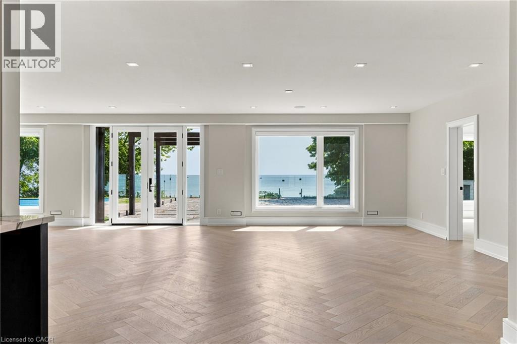 100 Appleby Place, Burlington, ON - Indoor