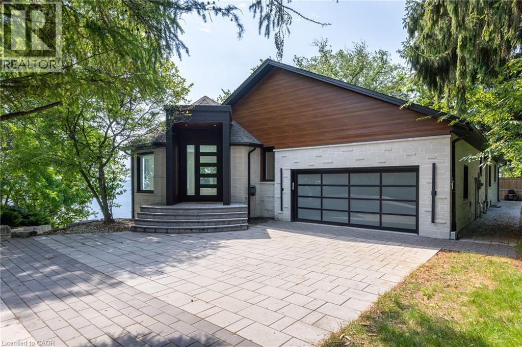 100 Appleby Place, Burlington, ON - Outdoor