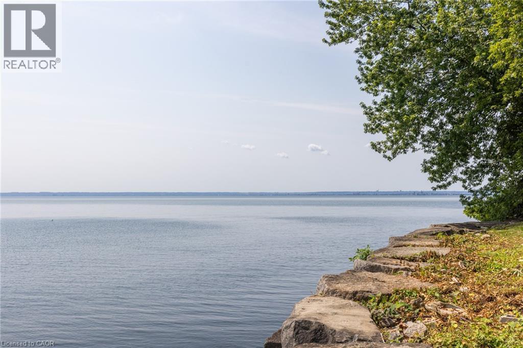 100 Appleby Place, Burlington, ON - Outdoor With Body Of Water With View