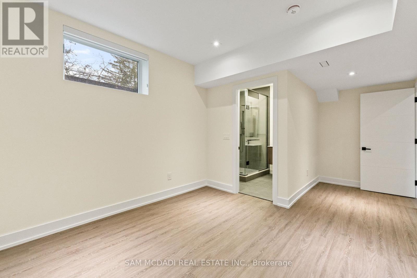 2075 Shawanaga Trail, Mississauga, ON - Indoor Photo Showing Other Room