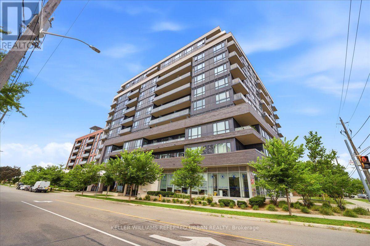 111 - 2800 Keele Street, Toronto, ON - Outdoor With Balcony With Facade