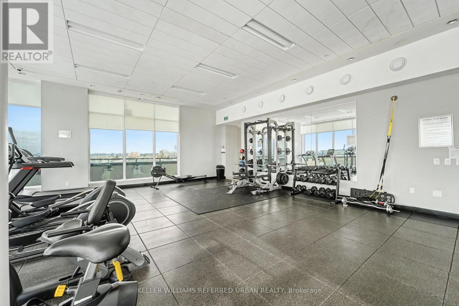 111 - 2800 Keele Street, Toronto, ON - Indoor Photo Showing Gym Room