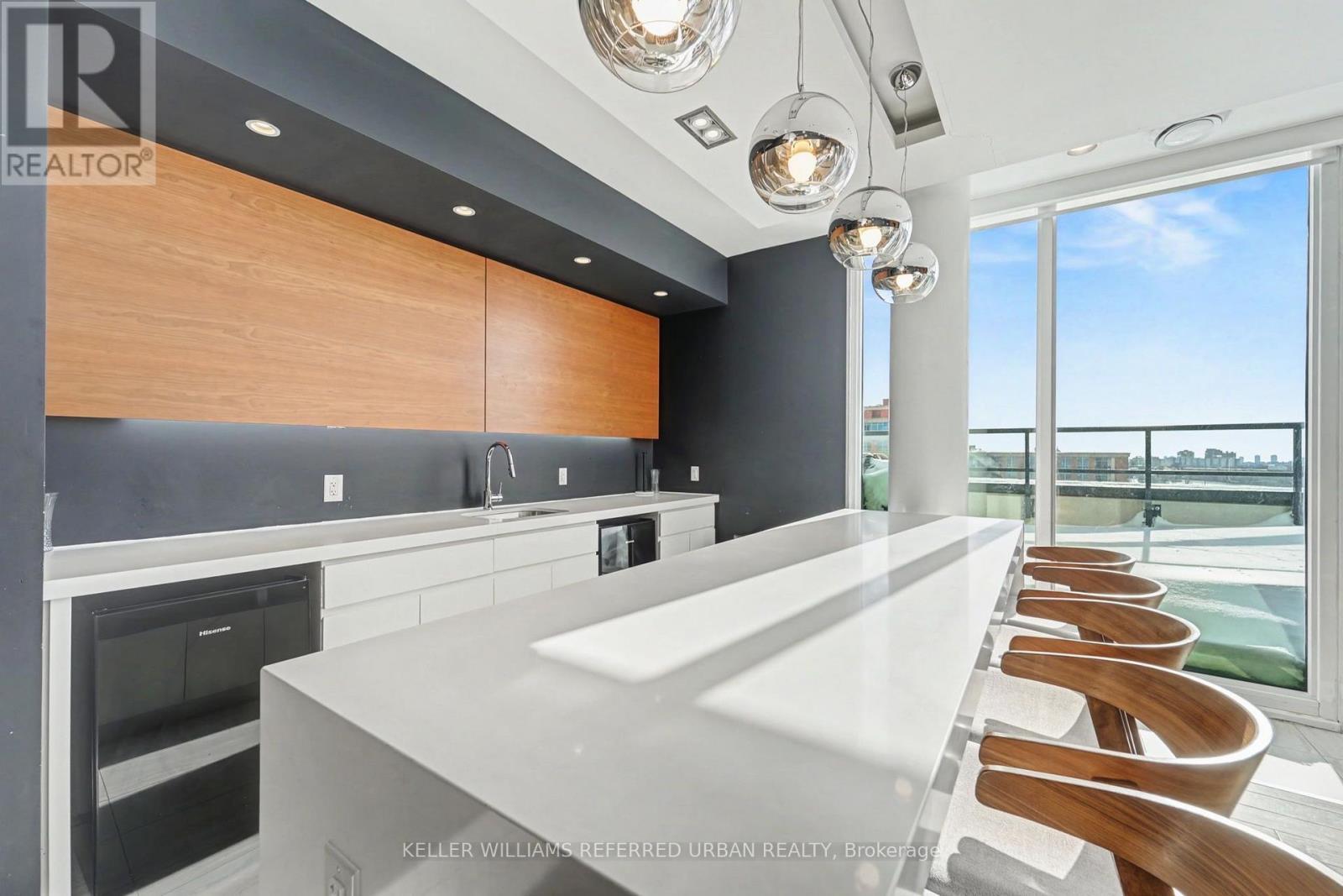 111 - 2800 Keele Street, Toronto, ON - Indoor