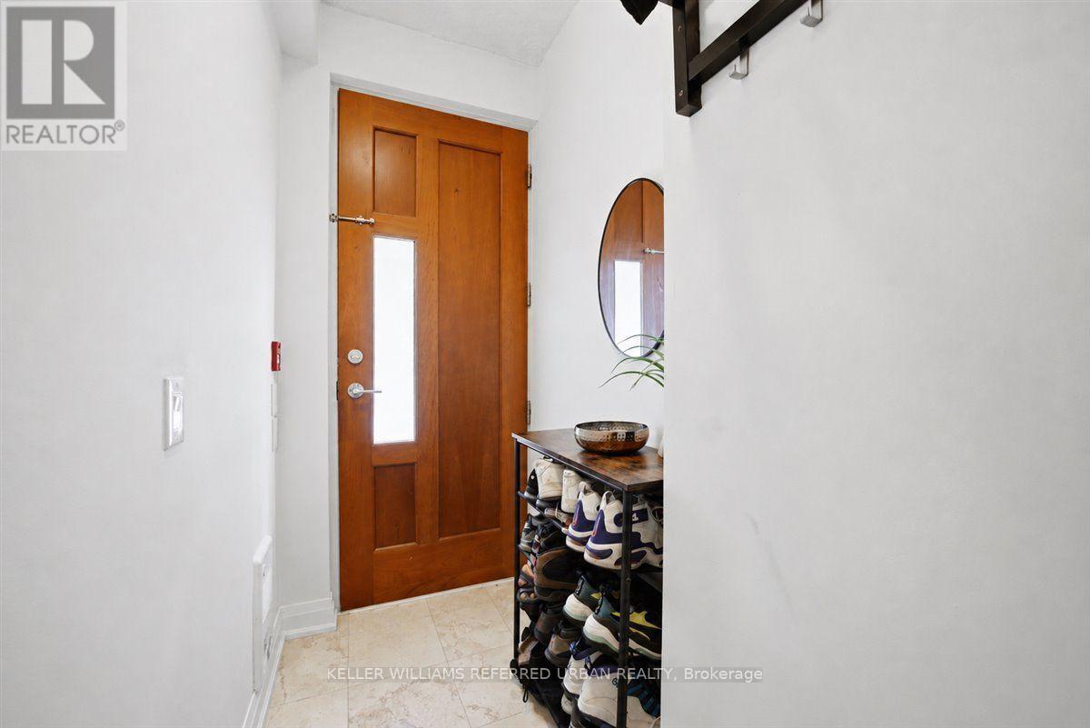 111 - 2800 Keele Street, Toronto, ON - Indoor Photo Showing Other Room