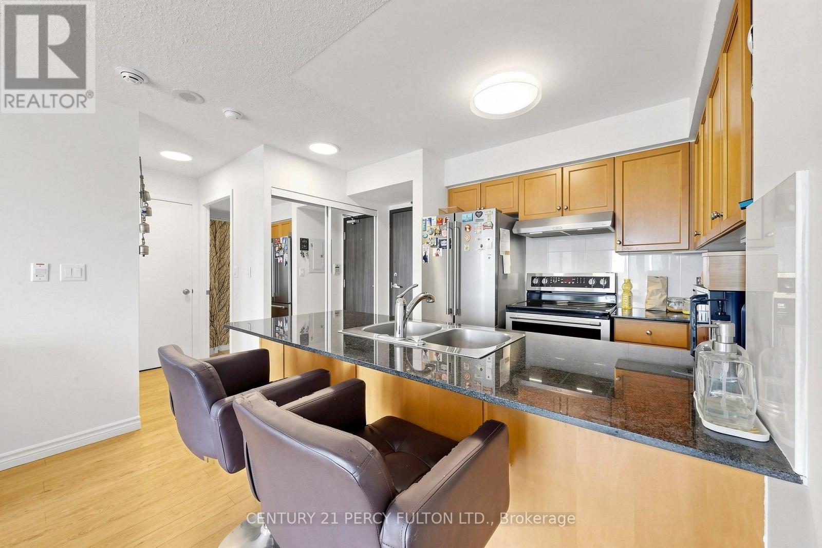 4106 - 210 Victoria Street, Toronto, ON - Indoor Photo Showing Kitchen With Double Sink
