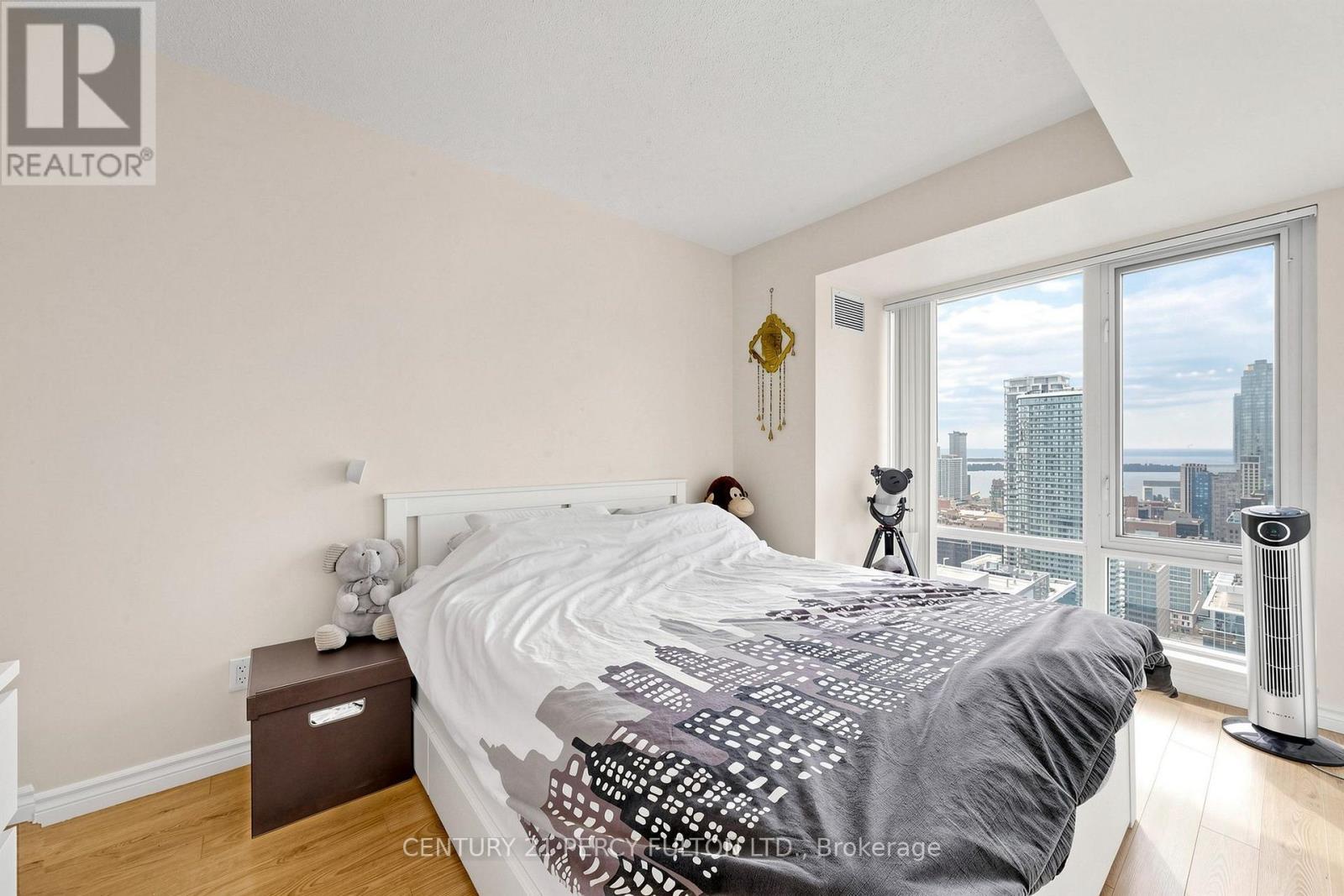4106 - 210 Victoria Street, Toronto, ON - Indoor Photo Showing Bedroom