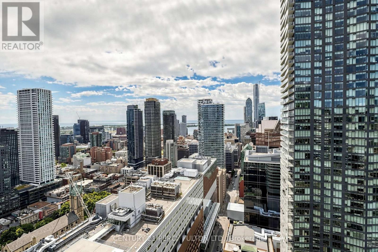 4106 - 210 Victoria Street, Toronto, ON - Outdoor