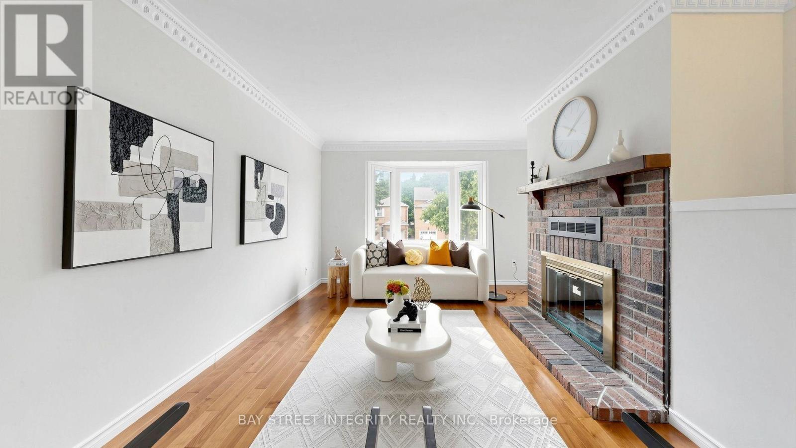 41 Jonathan Gate, Vaughan, ON - Indoor Photo Showing Living Room With Fireplace