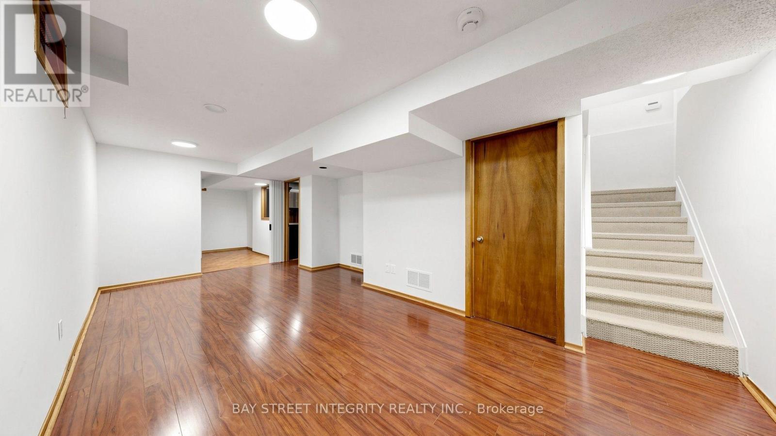 41 Jonathan Gate, Vaughan, ON - Indoor Photo Showing Other Room