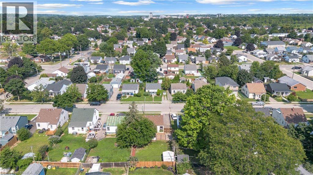 74 Eighth Avenue, Brantford, ON - Outdoor With View