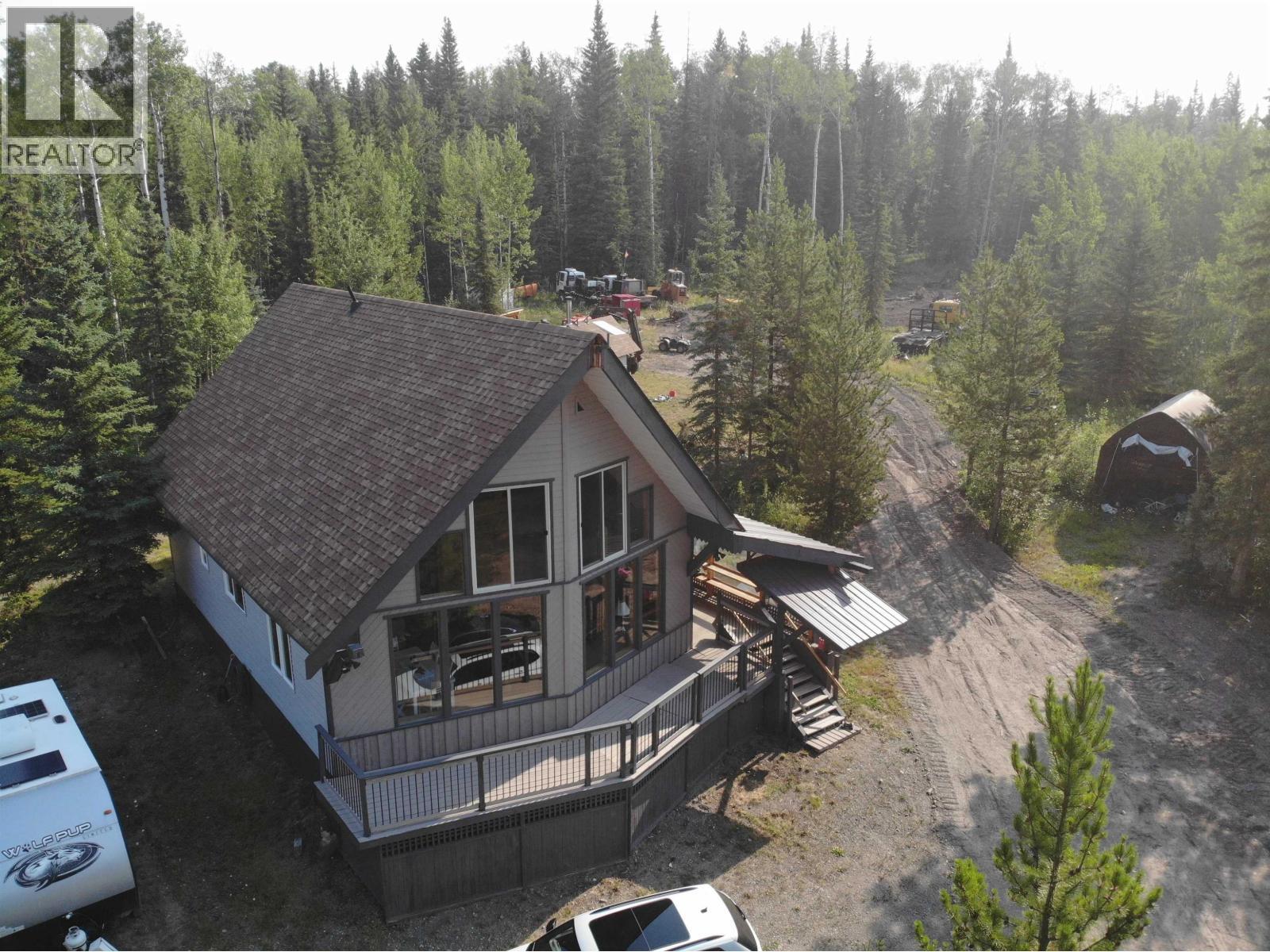 1020 Rainbow Road, Quesnel, BC - Outdoor