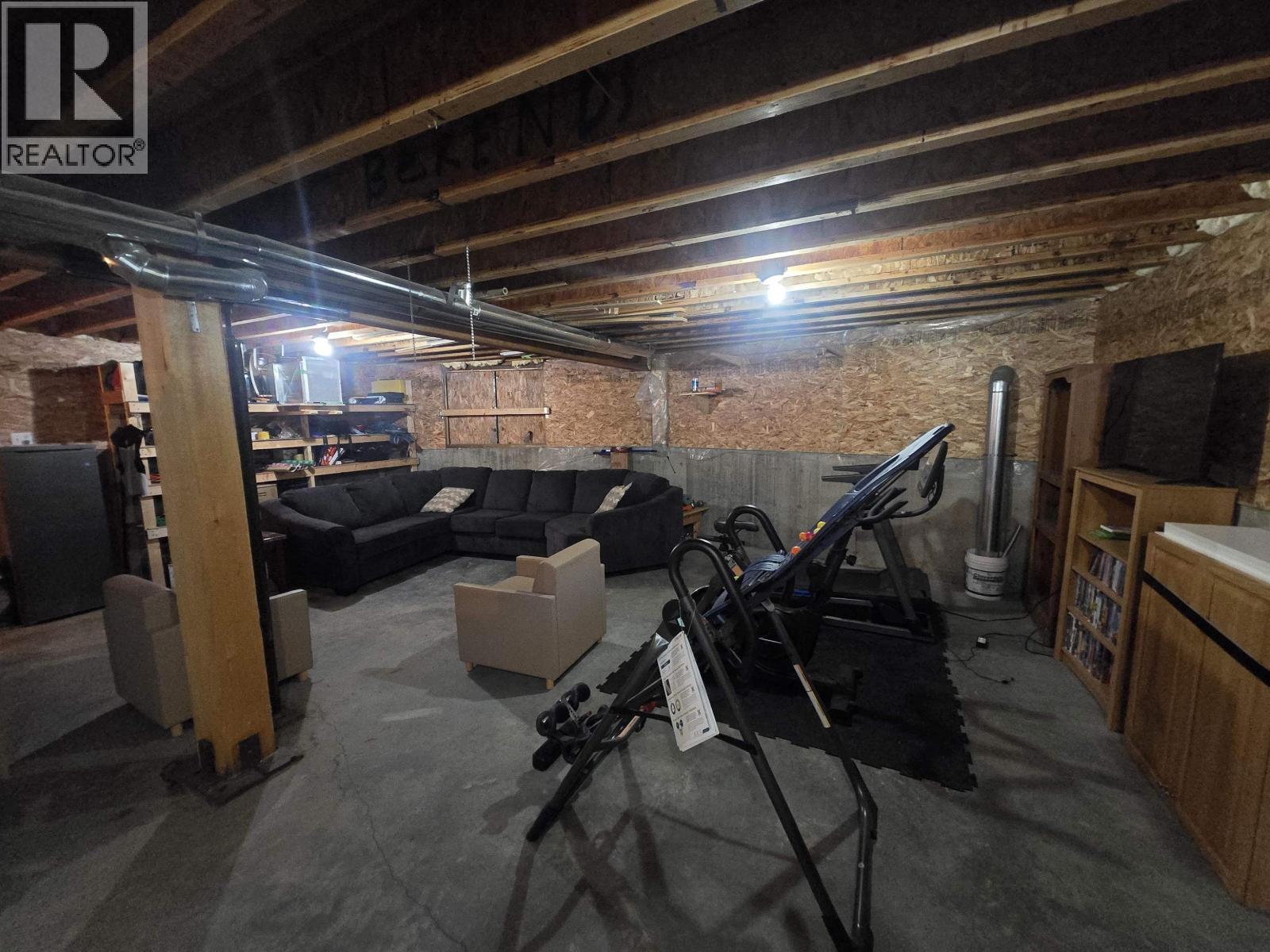 1020 Rainbow Road, Quesnel, BC - Indoor Photo Showing Basement