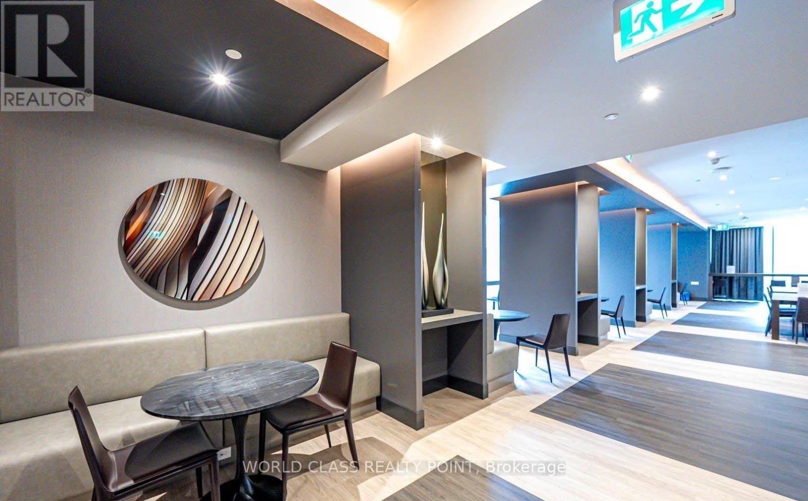 2404 - 8 Cumberland Street, Toronto, ON - Indoor