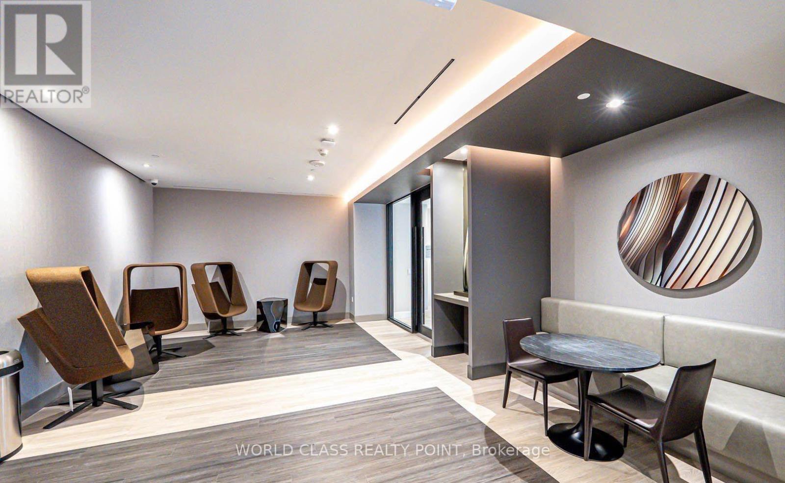2404 - 8 Cumberland Street, Toronto, ON - Indoor