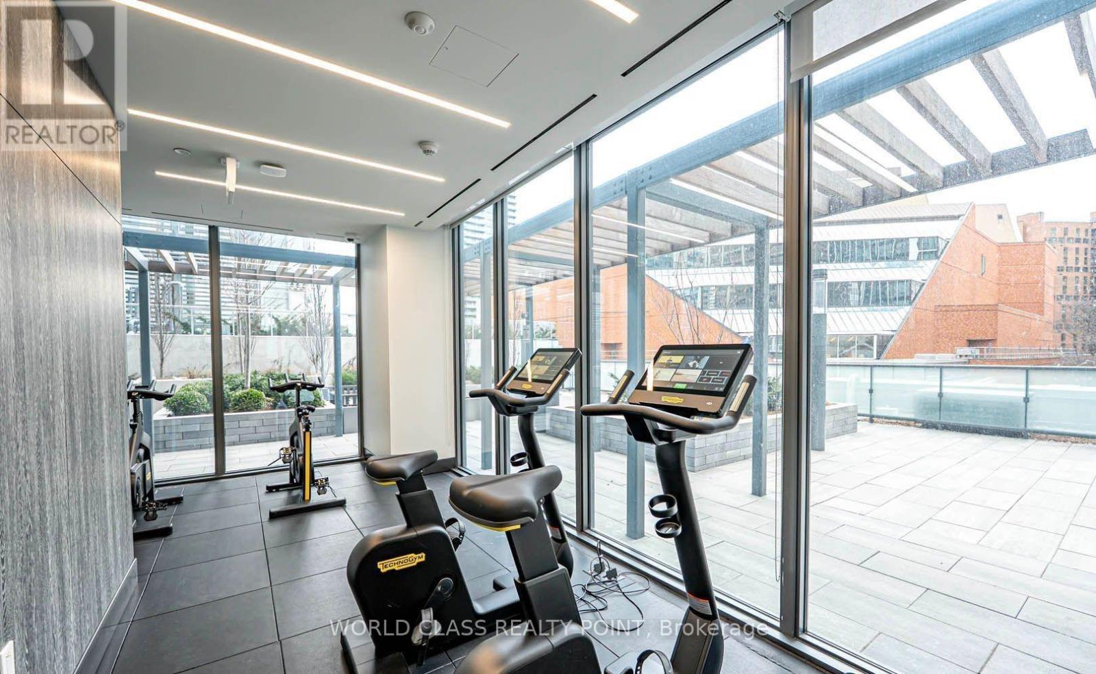 2404 - 8 Cumberland Street, Toronto, ON - Indoor Photo Showing Gym Room