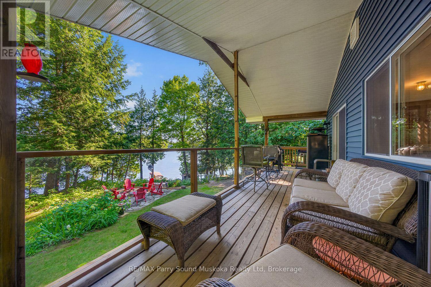 12 Silver Birch Circle, Mckellar, ON - Outdoor With Deck Patio Veranda With Exterior