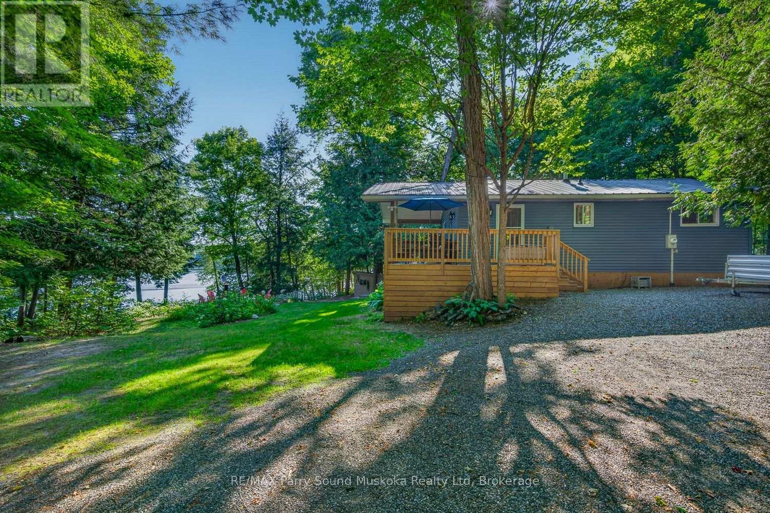 12 Silver Birch Circle, Mckellar, ON - Outdoor
