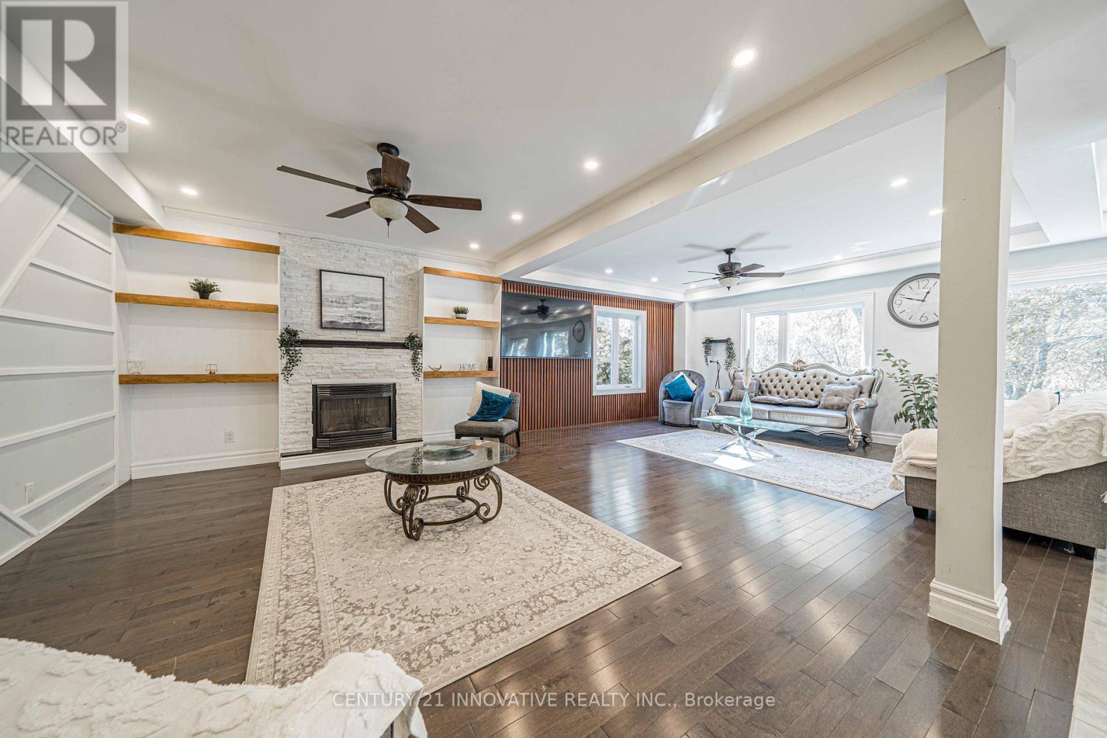 24 Cedarview Drive, Toronto, ON - Indoor With Fireplace