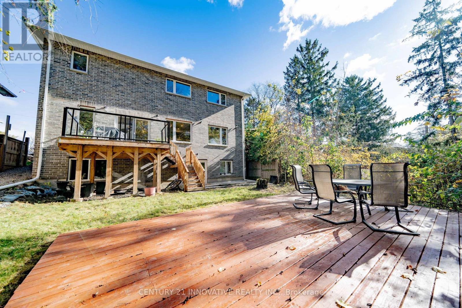 24 Cedarview Drive, Toronto, ON - Outdoor With Deck Patio Veranda