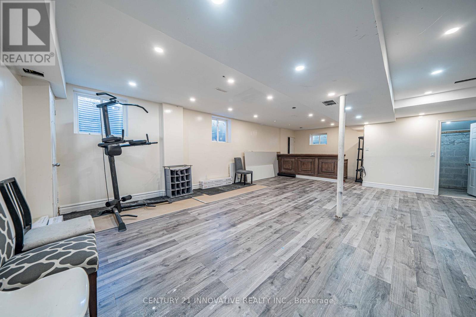 24 Cedarview Drive, Toronto, ON - Indoor