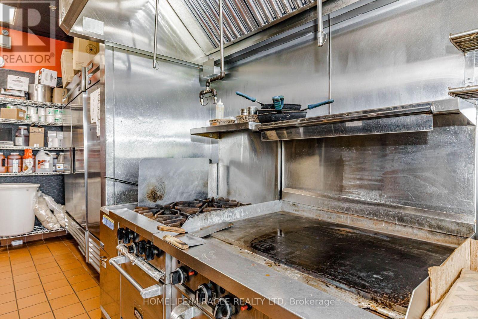 5095 Sheppard Avenue E, Toronto, ON