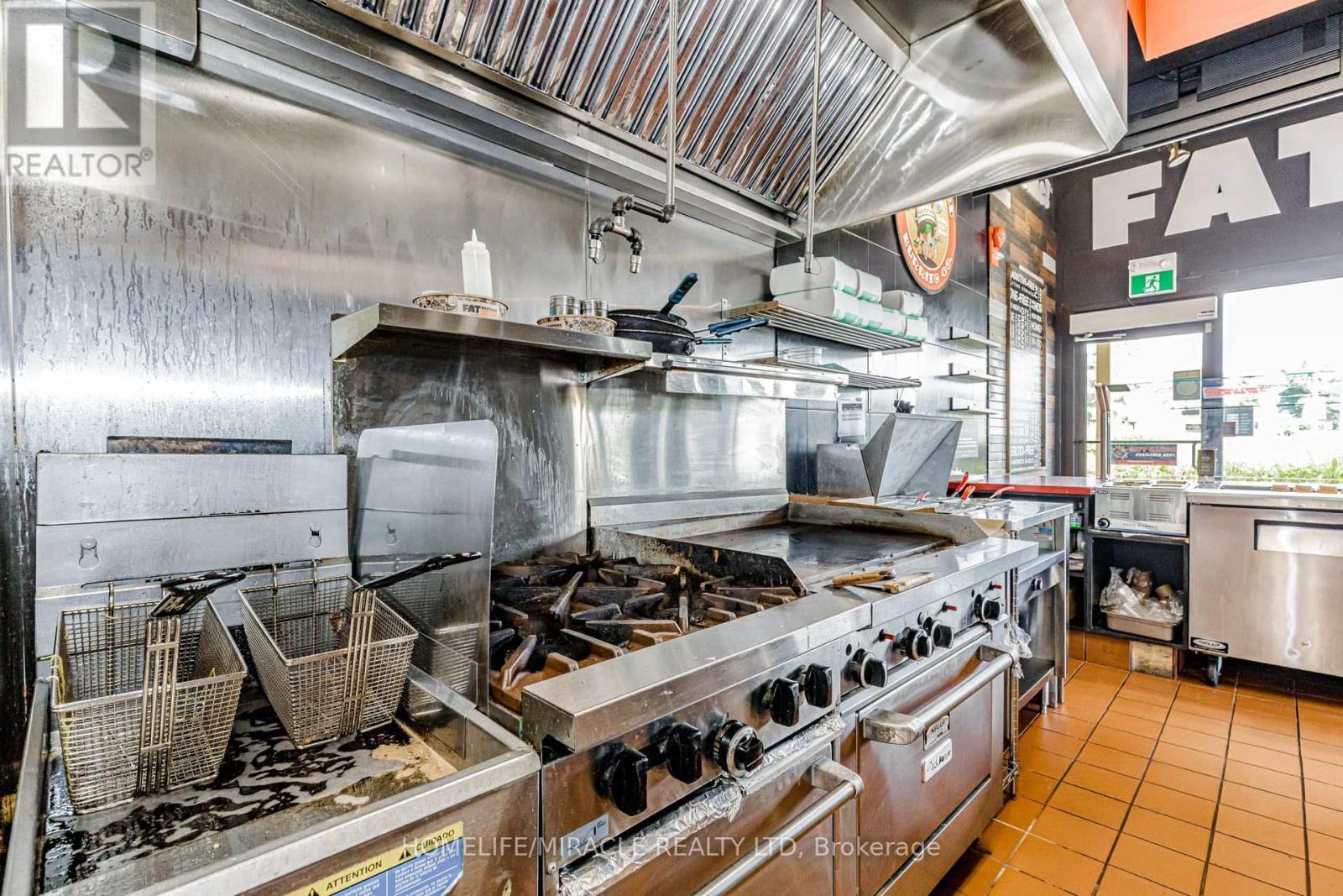 5095 Sheppard Avenue E, Toronto, ON