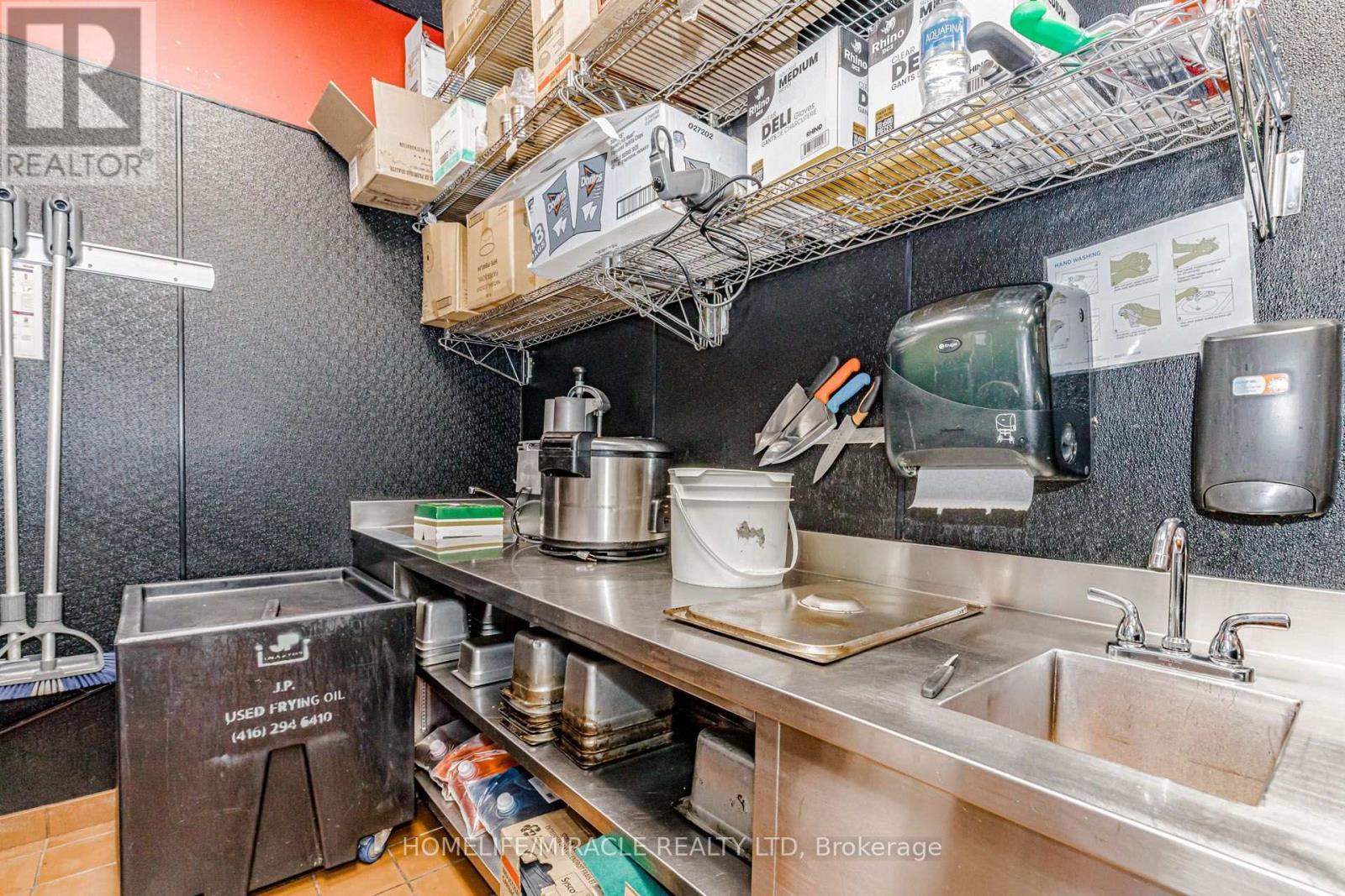 5095 Sheppard Avenue E, Toronto, ON