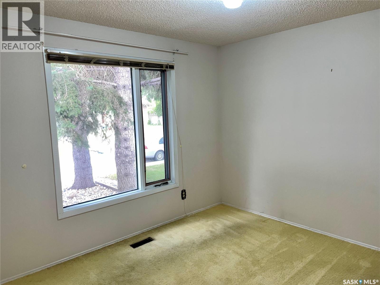 3118 7Th Avenue E, Regina, SK - Indoor Photo Showing Other Room