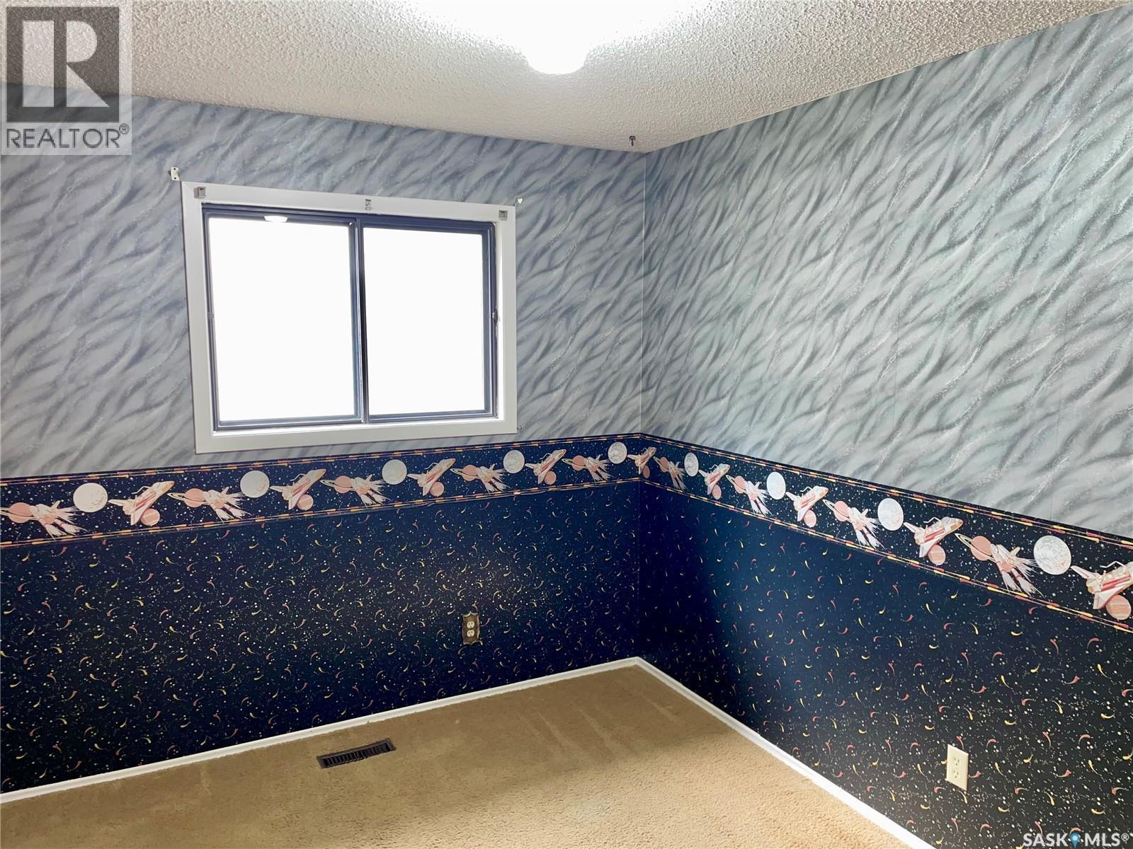 3118 7Th Avenue E, Regina, SK - Indoor Photo Showing Other Room