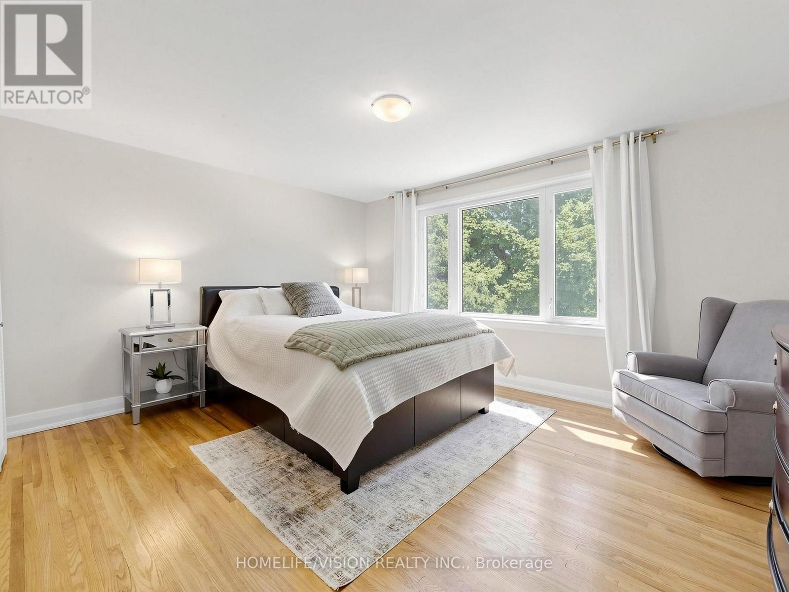 9 Lyndfield Crescent, Brampton, ON - Indoor Photo Showing Bedroom