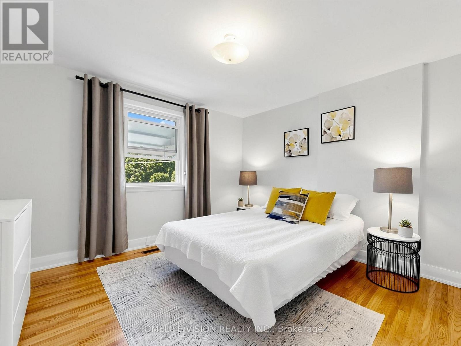 9 Lyndfield Crescent, Brampton, ON - Indoor Photo Showing Bedroom